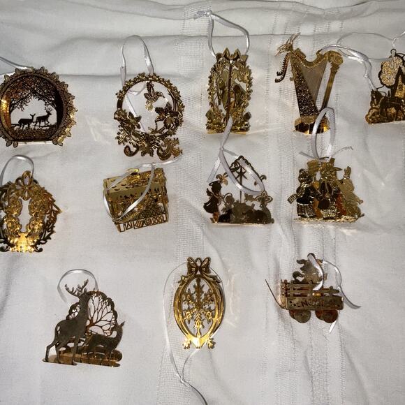 VINTAGE 12 Danbury Mint Annual 23 K Gold-Plated & Brass Christmas Ornaments - Picture 1 of 6